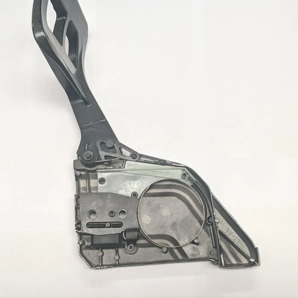 BBT 52cc E-Start Chainsaw Bar Brake - Image 2