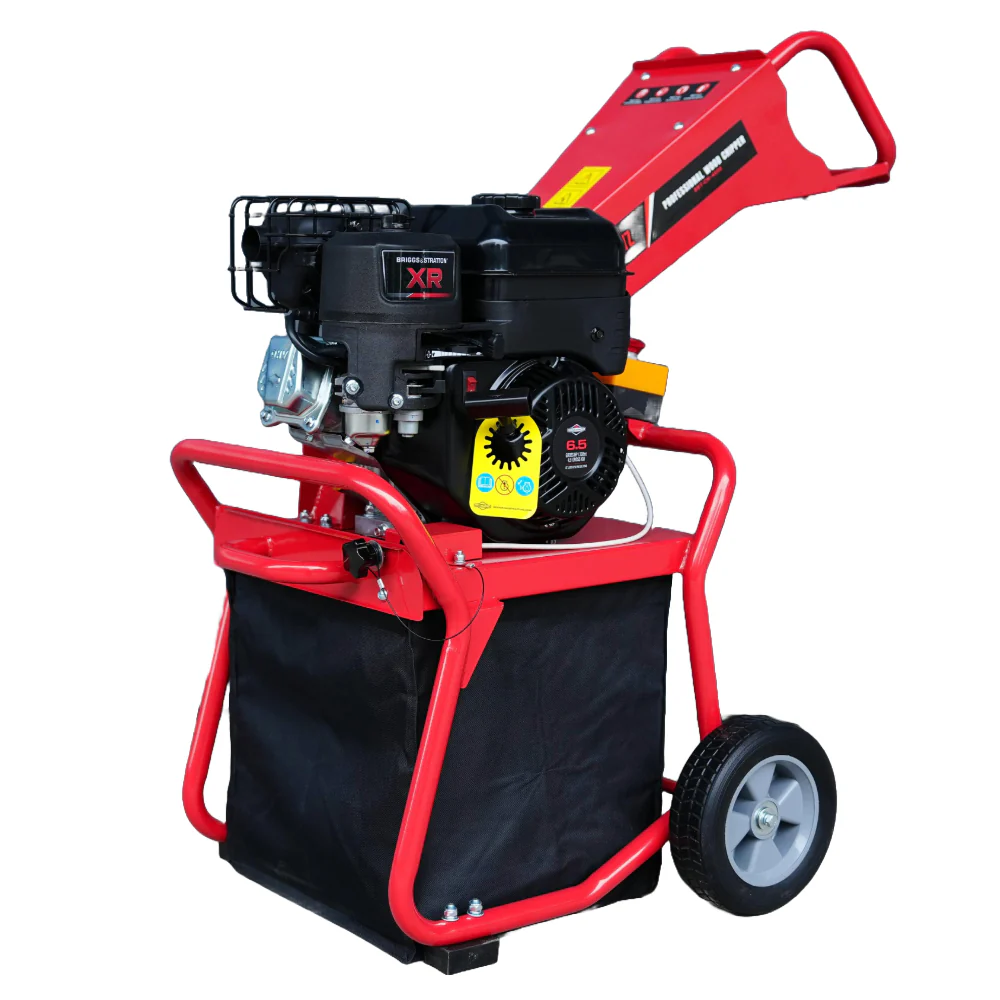 BBT XR950 Briggs & Stratton Garden Wood Chipper Shredder - 6.5hp Petrol - 2-Year Warranty - Image 4