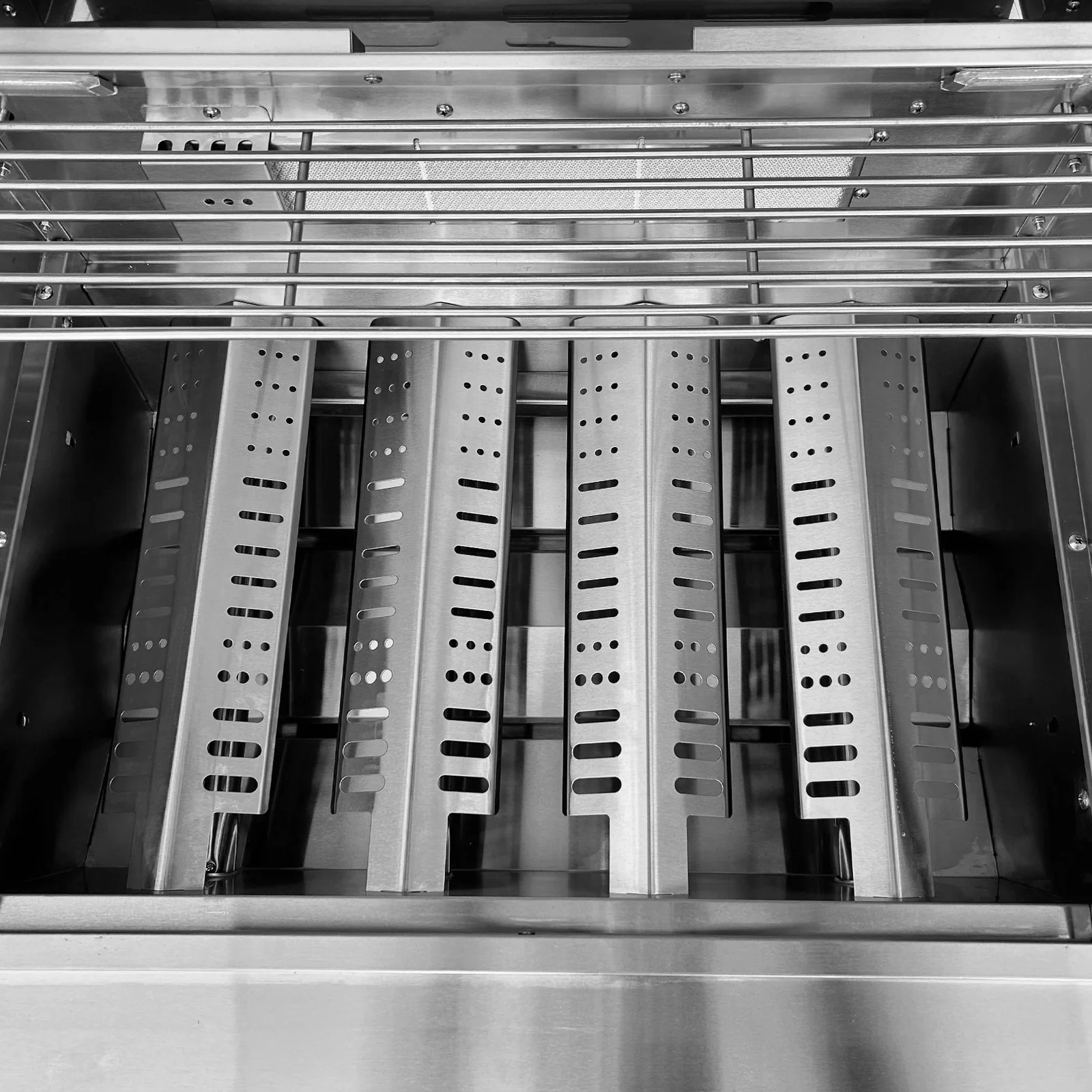 Bull BBQ 5-Burner Built-in Outdoor Kitchen with Rotisserie – #304 Stainless Steel - Image 11