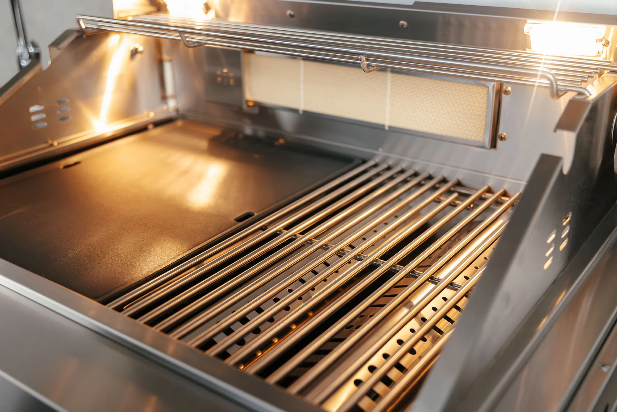 Bull BBQ Premium 6-Burner Outdoor Kitchen with Sink & Rotisserie – #304 Stainless Steel - Image 12